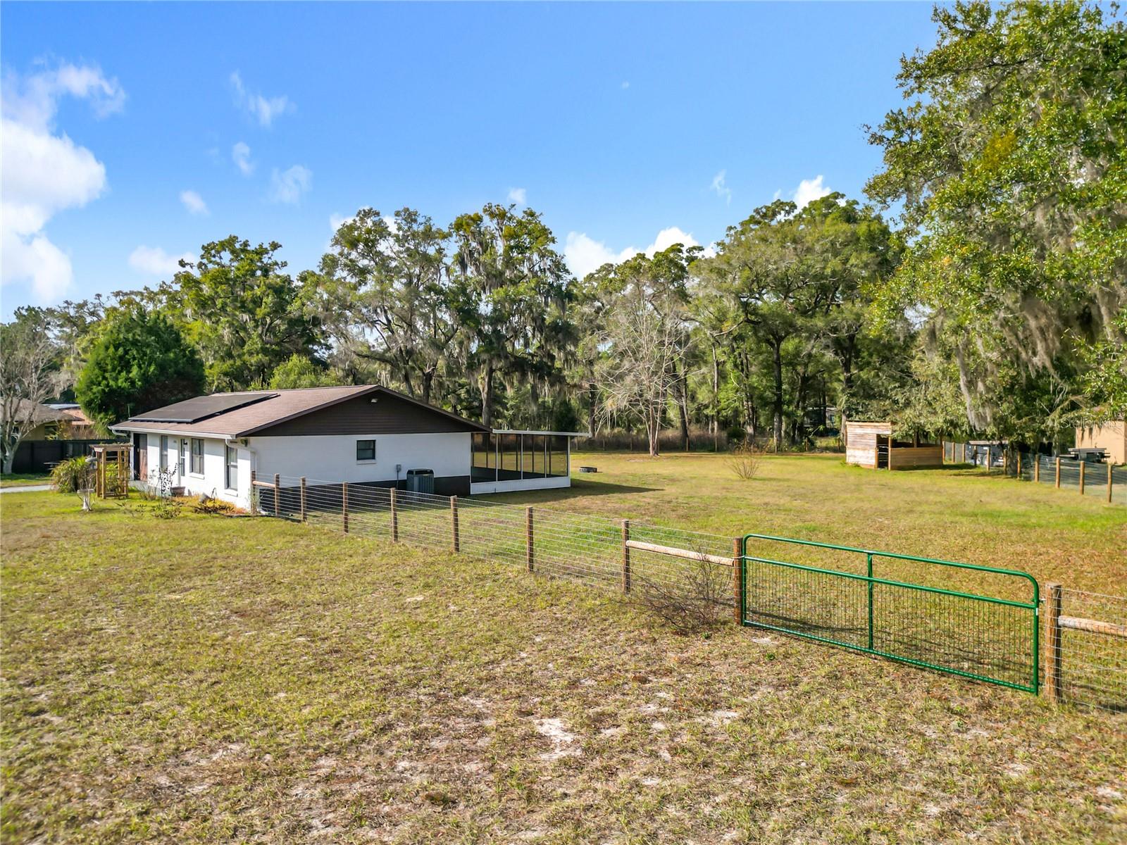 11859 Highway 328, FL