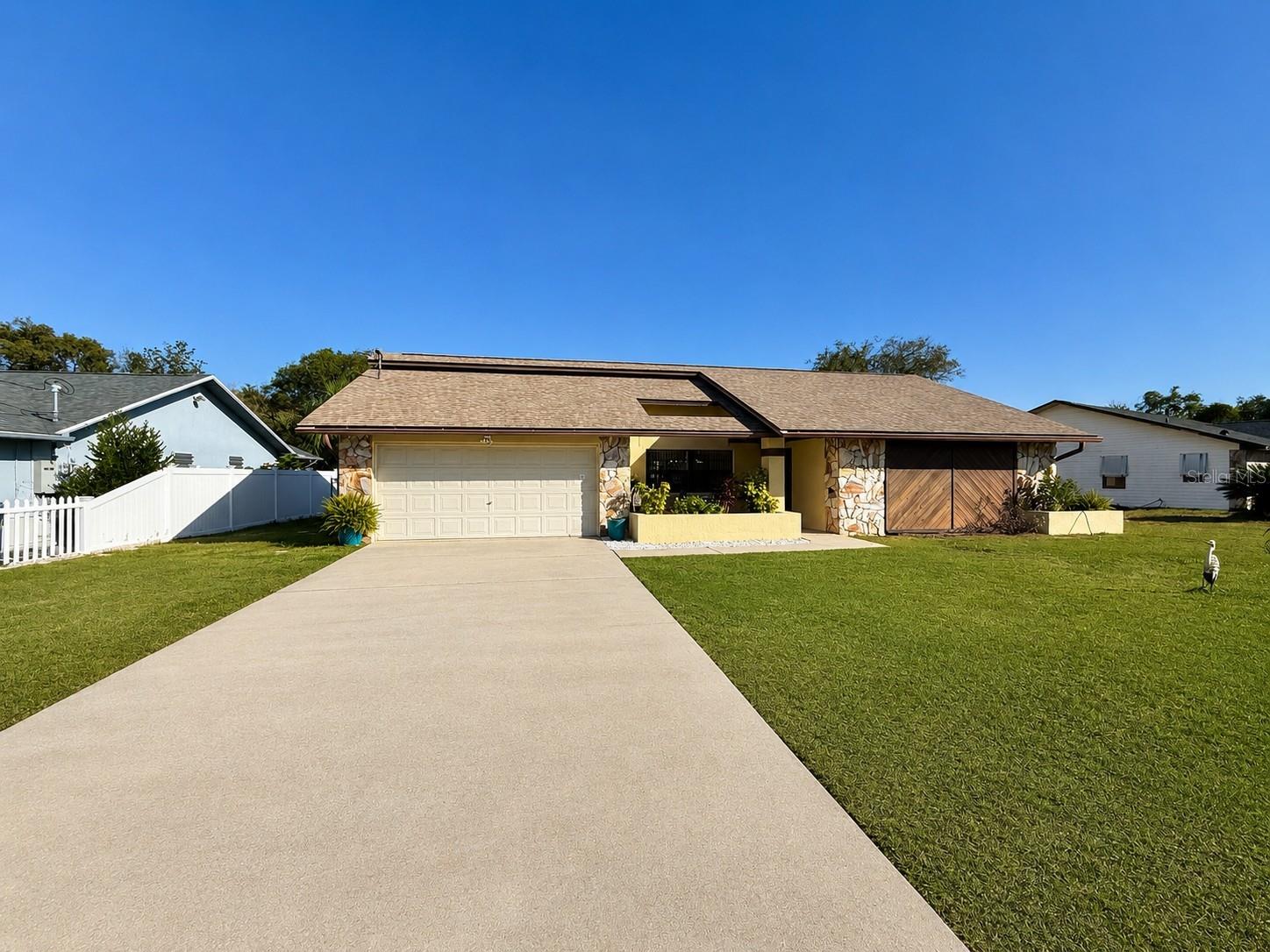 5389 Frost Road, FL