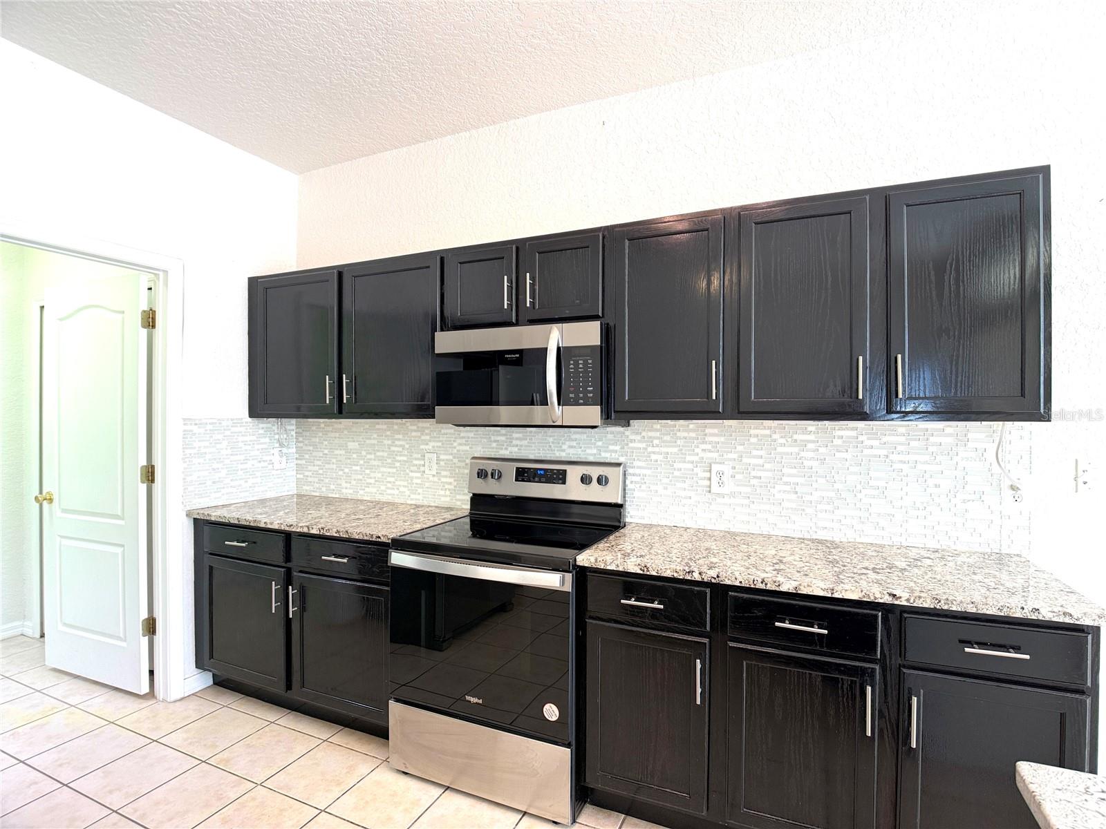 1131 Hampton Drive, FL