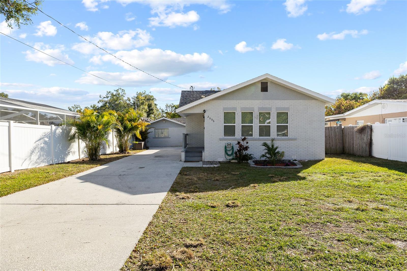 2606 Henry Avenue, FL
