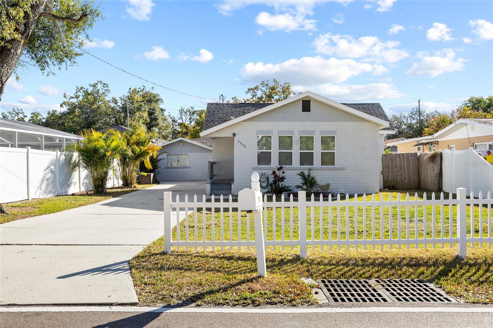 2606 Henry Avenue, FL
