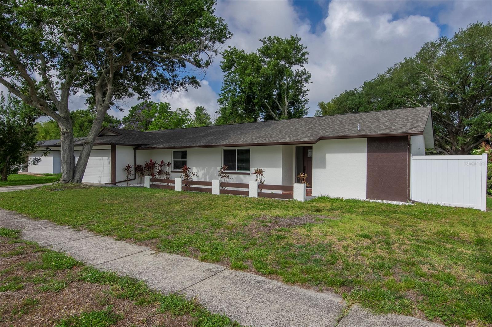 1689 Monterey Drive, FL