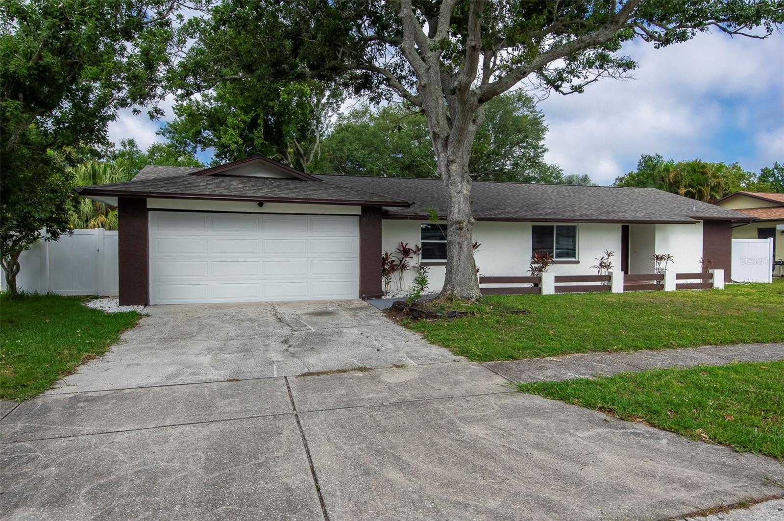 1689 Monterey Drive, FL