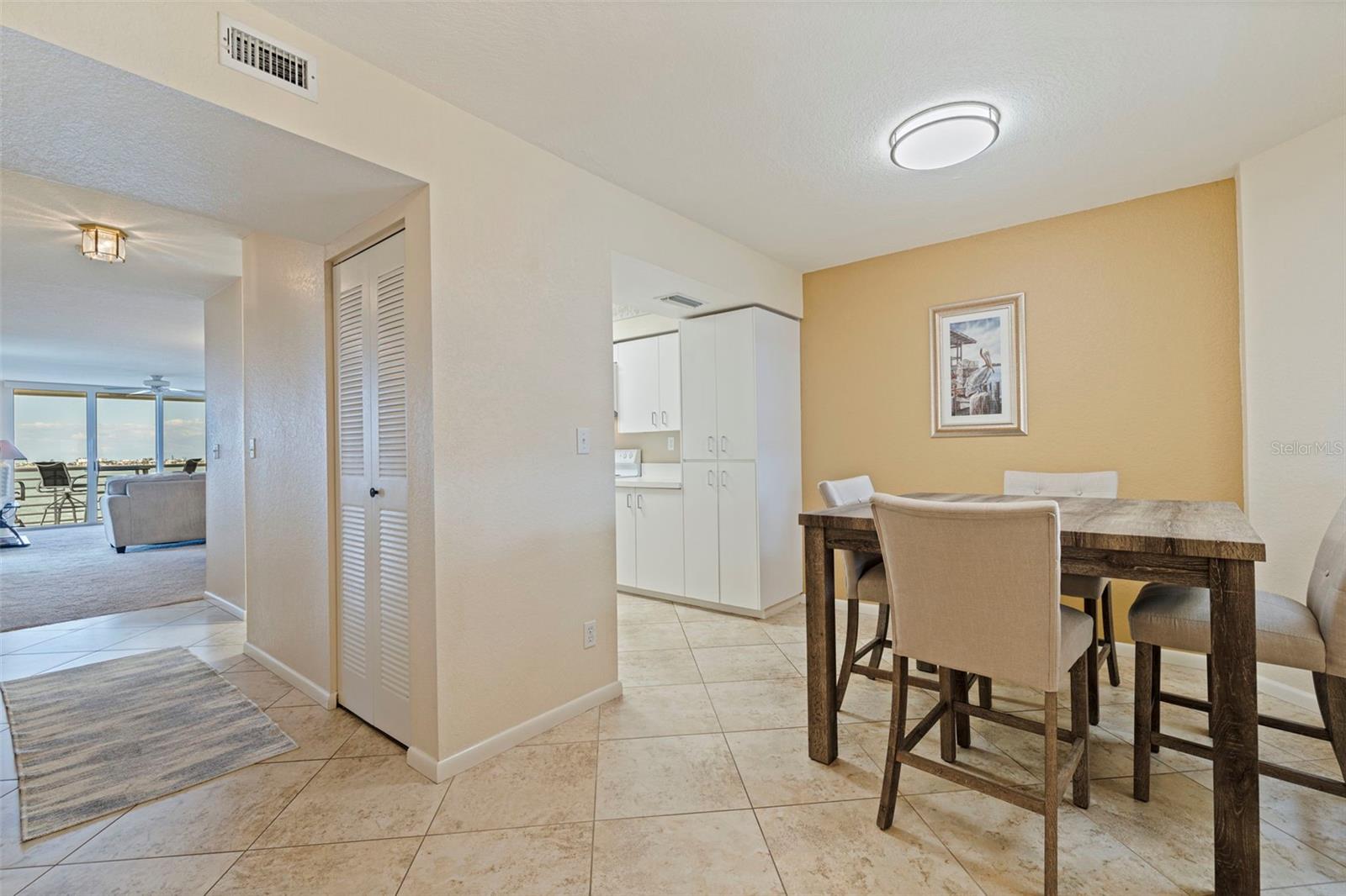 6105 Bahia Del Mar Circle, FL