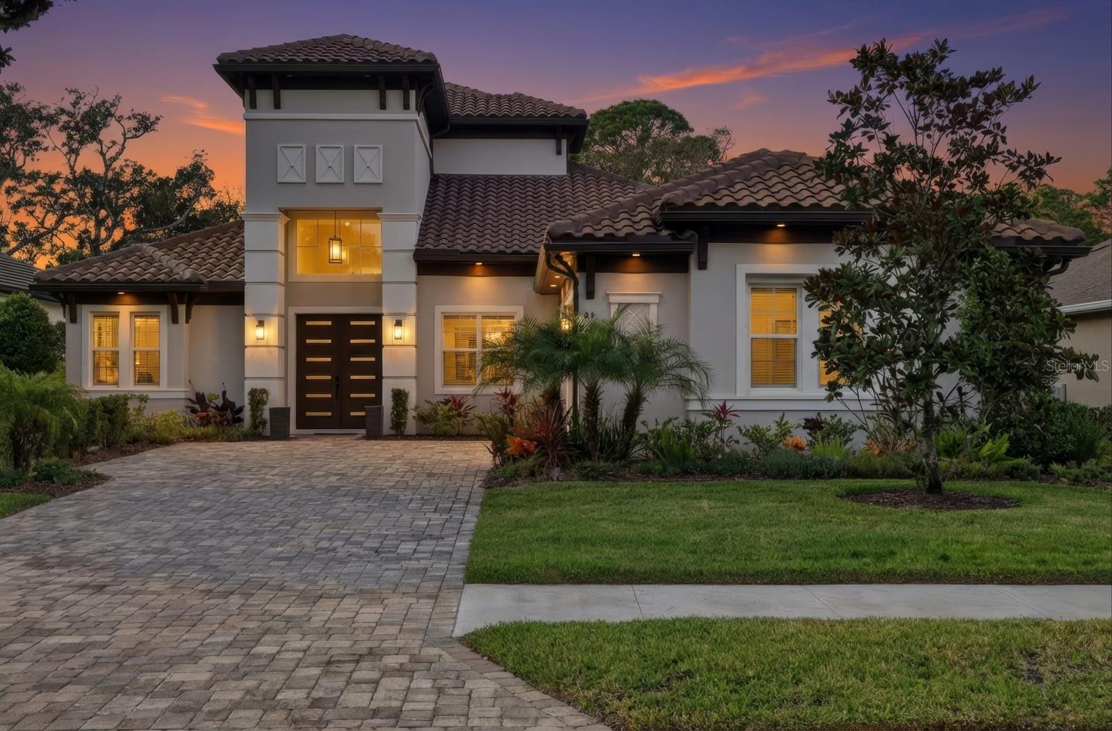 23 Riverwalk, FL