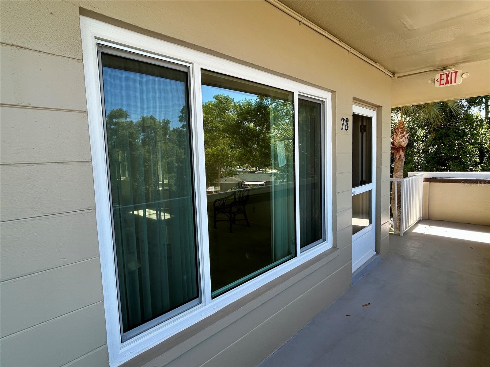 2464 Australia Way, FL
