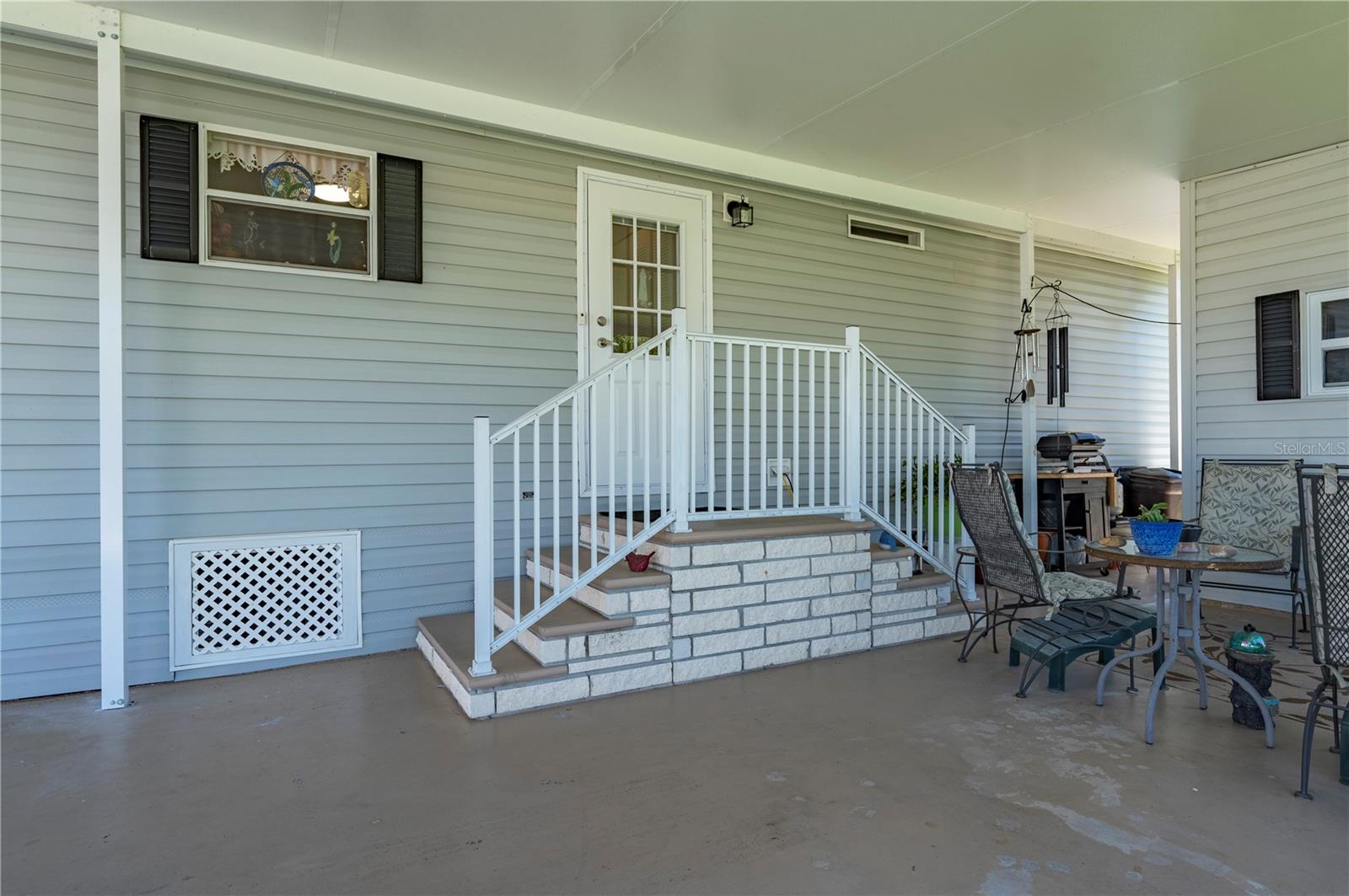 1000 Kings Highway, FL