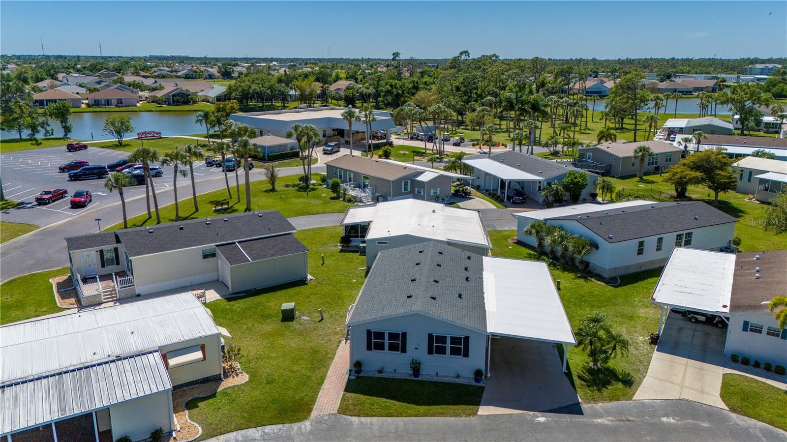1000 Kings Highway, FL