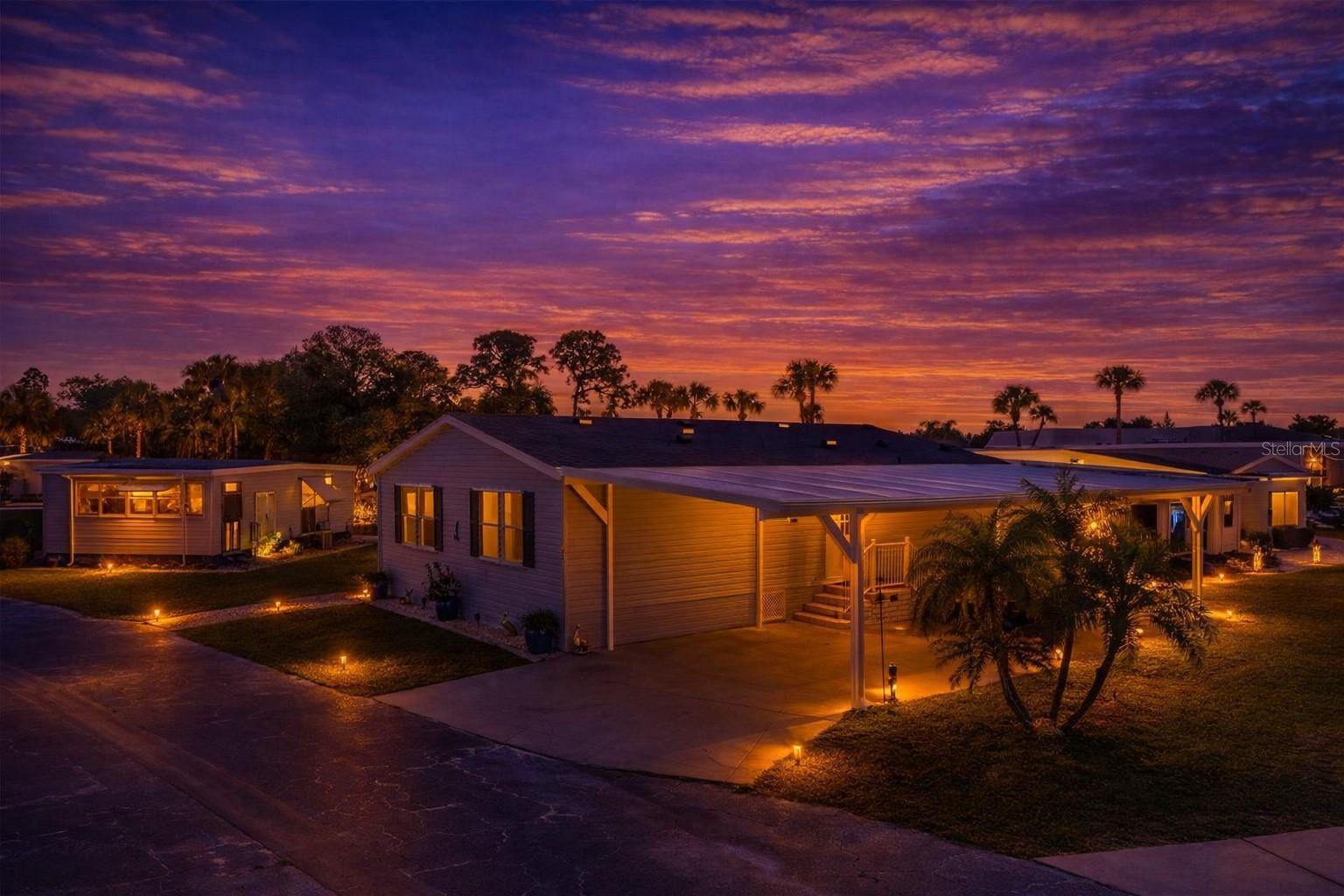 1000 Kings Highway, FL