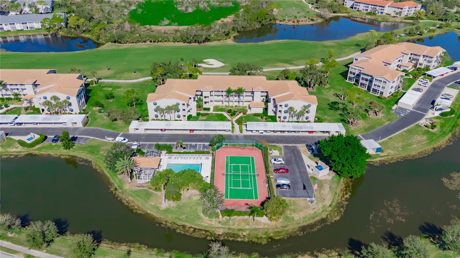 9620 Club South Circle, FL
