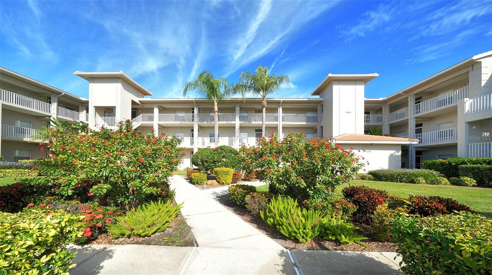 9620 Club South Circle, FL