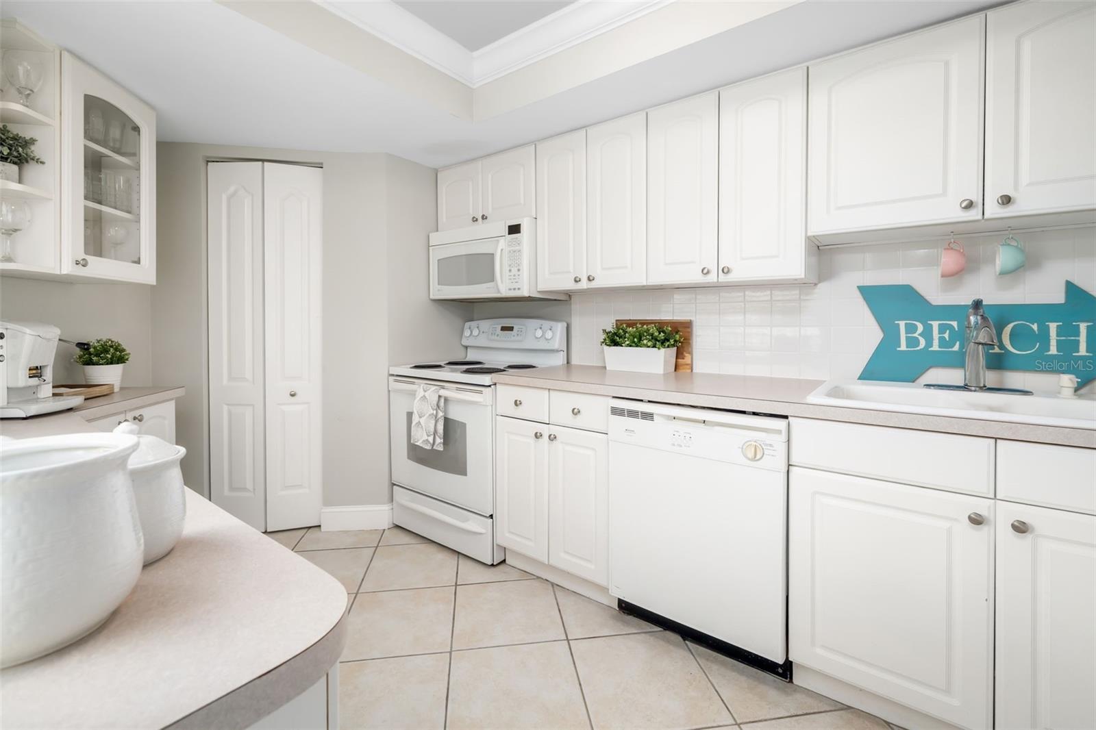 1770 Benjamin Franklin Drive, FL