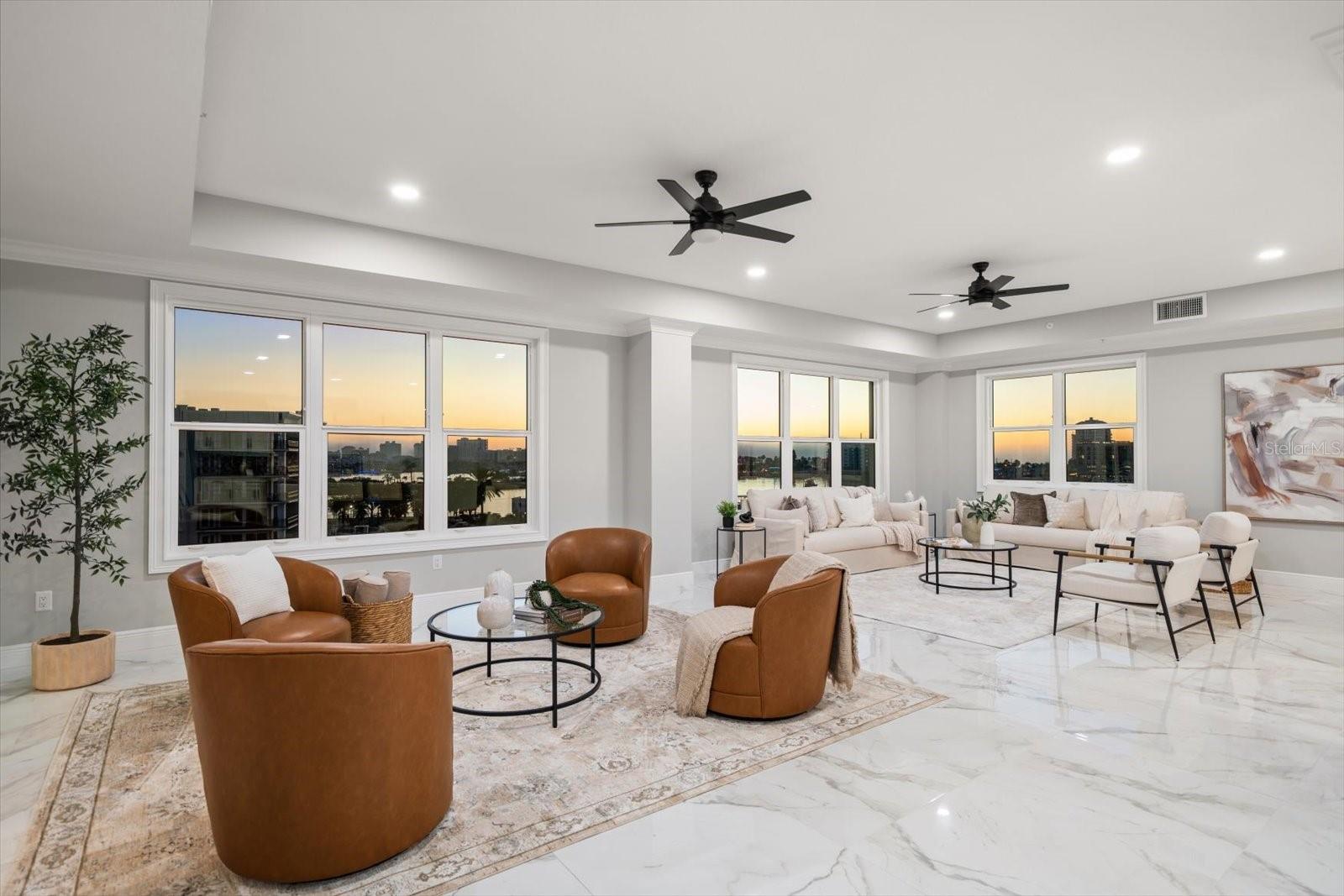 211 Dolphin Point, FL