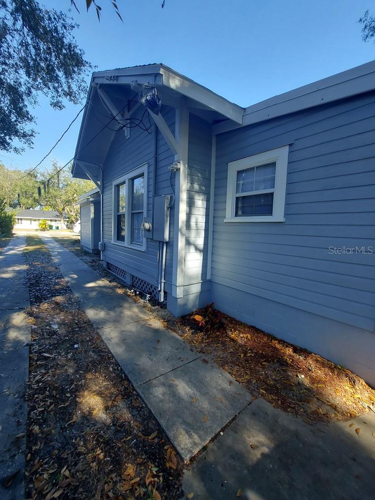 616 Howry Avenue, FL