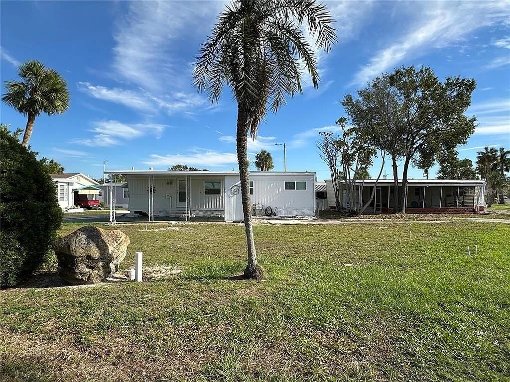 4851 Gandy Boulevard, FL