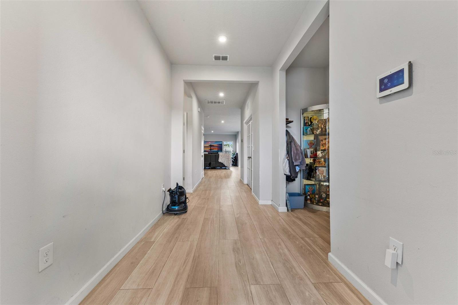 194 Eagle Harbor Way, FL