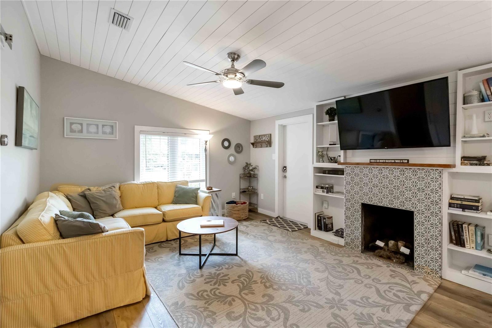 2537 Ashton Road, FL