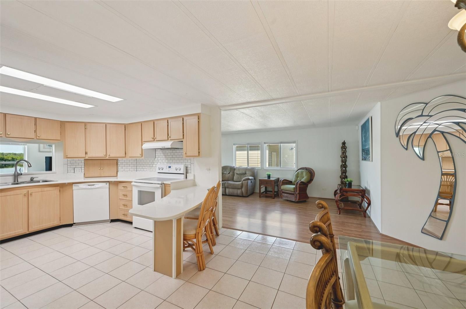 156 Martinique Road, FL