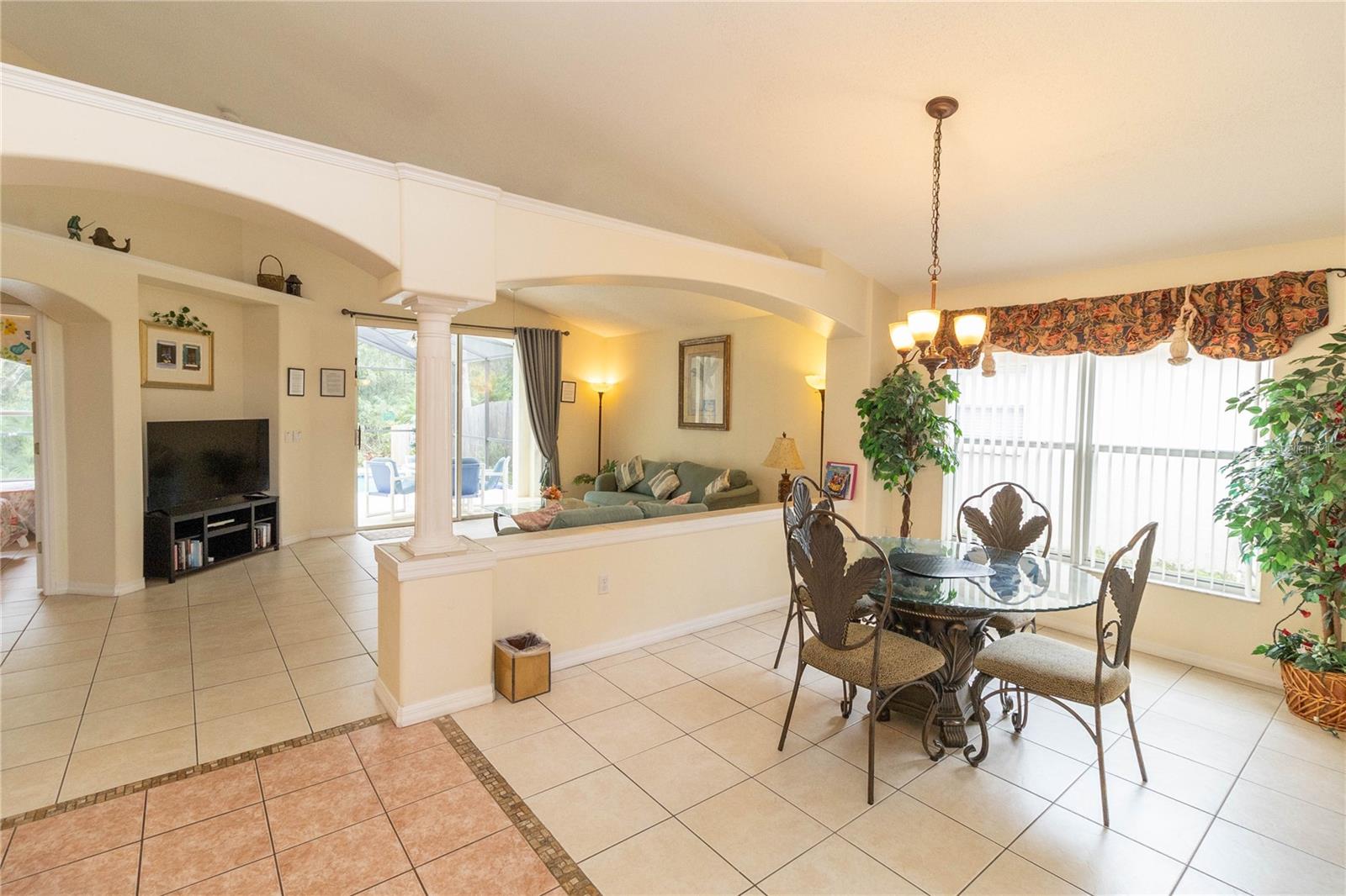 4626 Eagle Peak Drive, FL