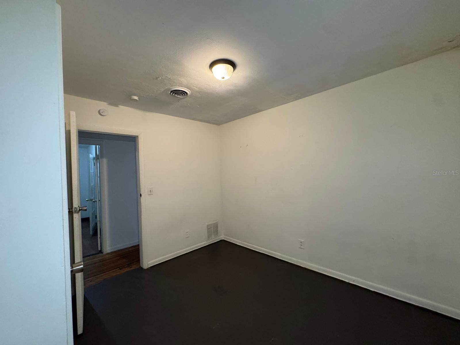 416 Sun Court, FL
