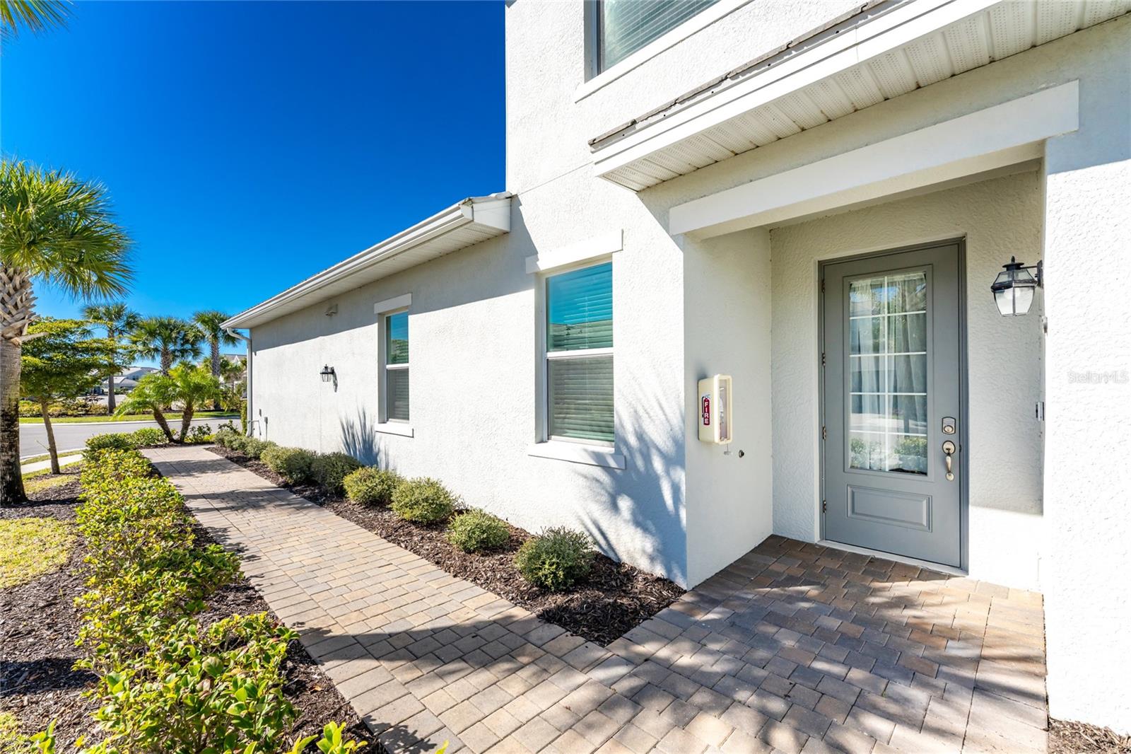14673 Sycamore Court, FL