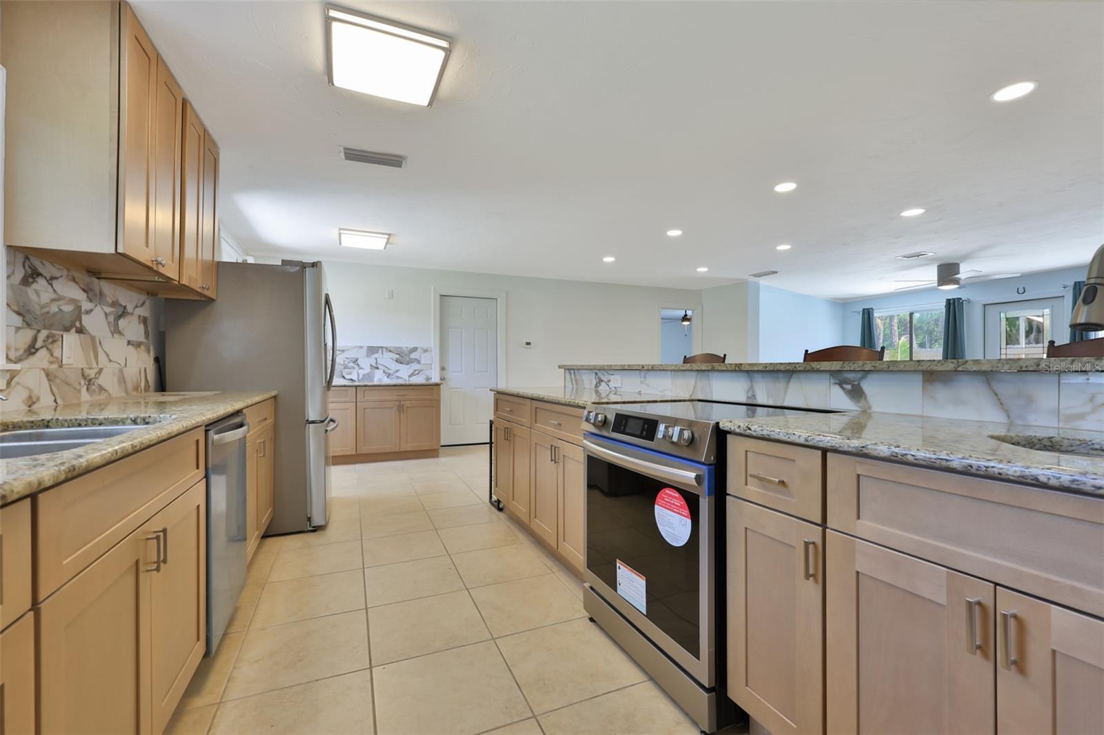 1667 Dakota Avenue, FL