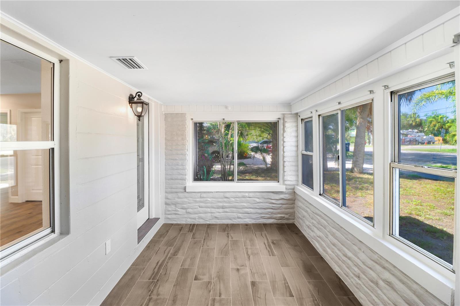 4018 West Shore Boulevard, FL