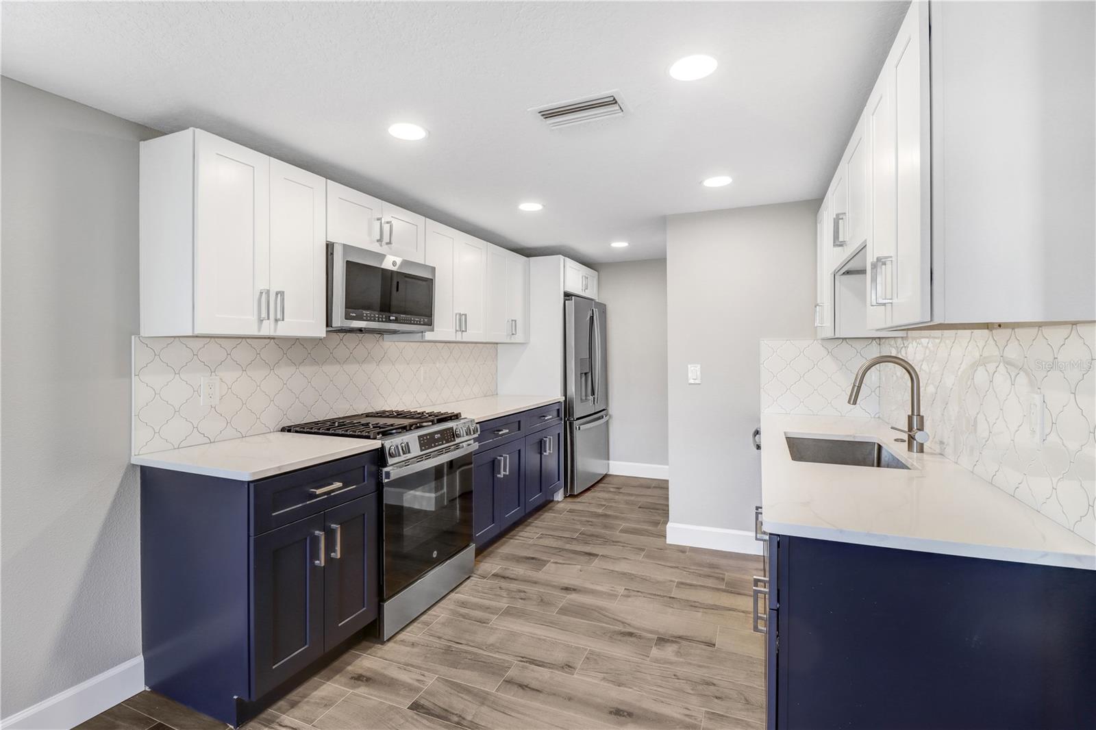 4018 West Shore Boulevard, FL