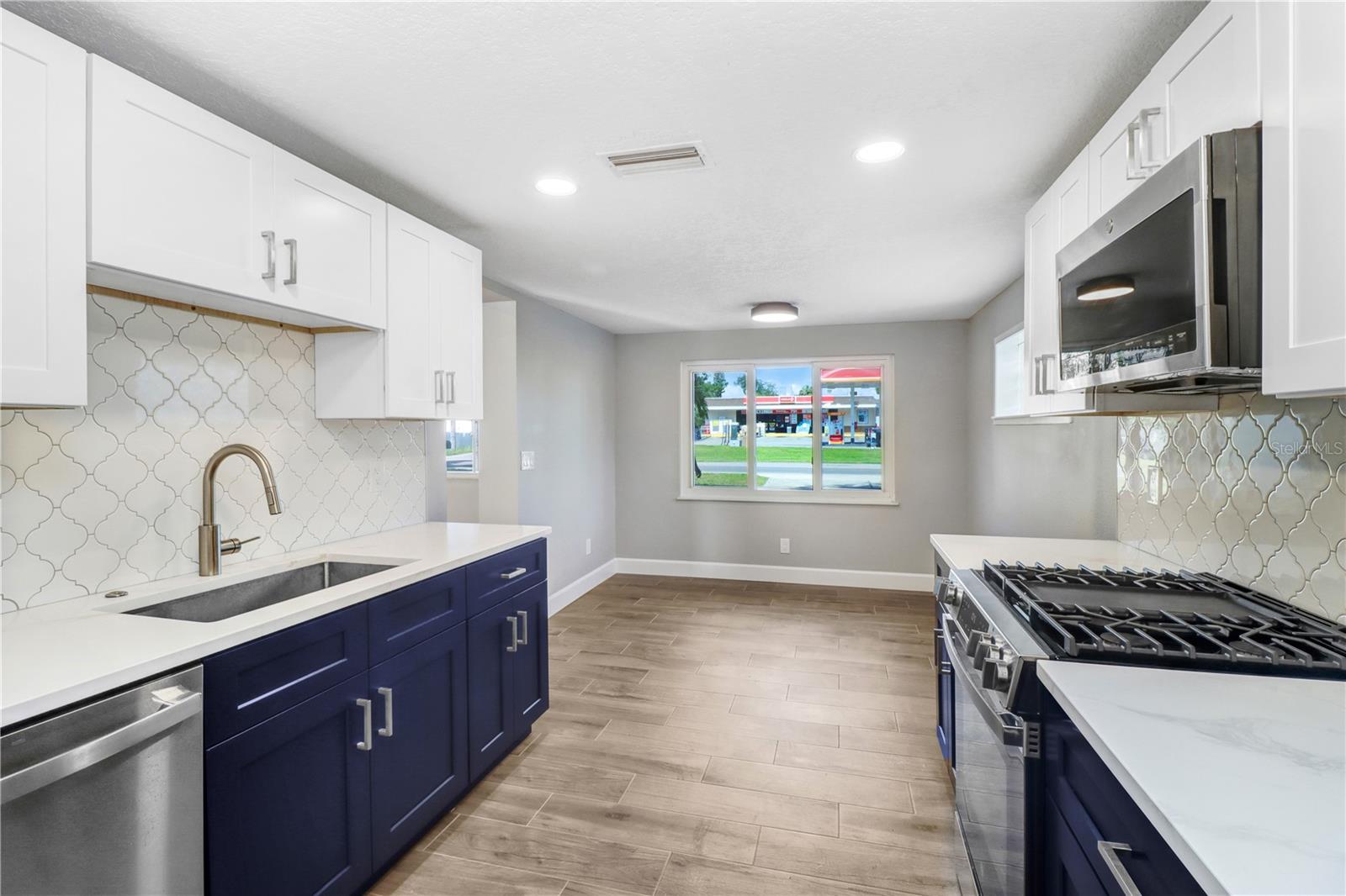 4018 West Shore Boulevard, FL