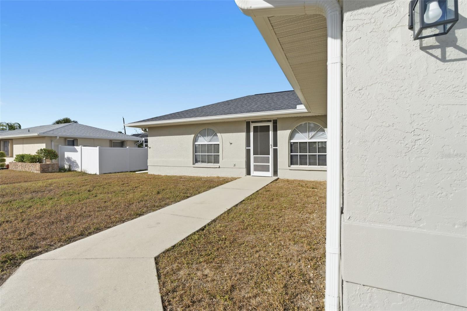 520 Meridan Avenue, FL