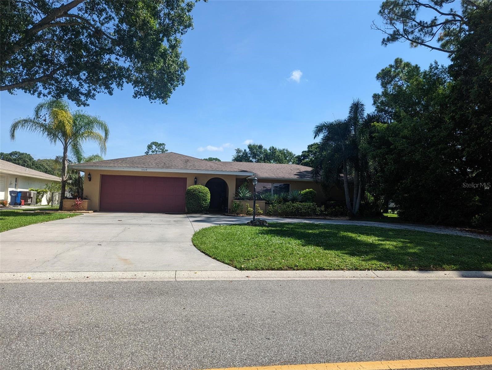5409 Palm Aire Drive, FL