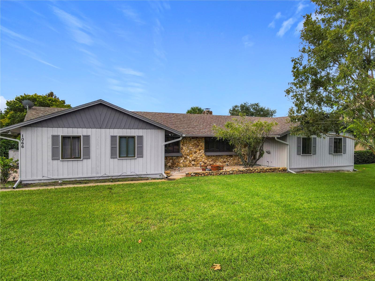 1066 Clubhouse Boulevard, FL