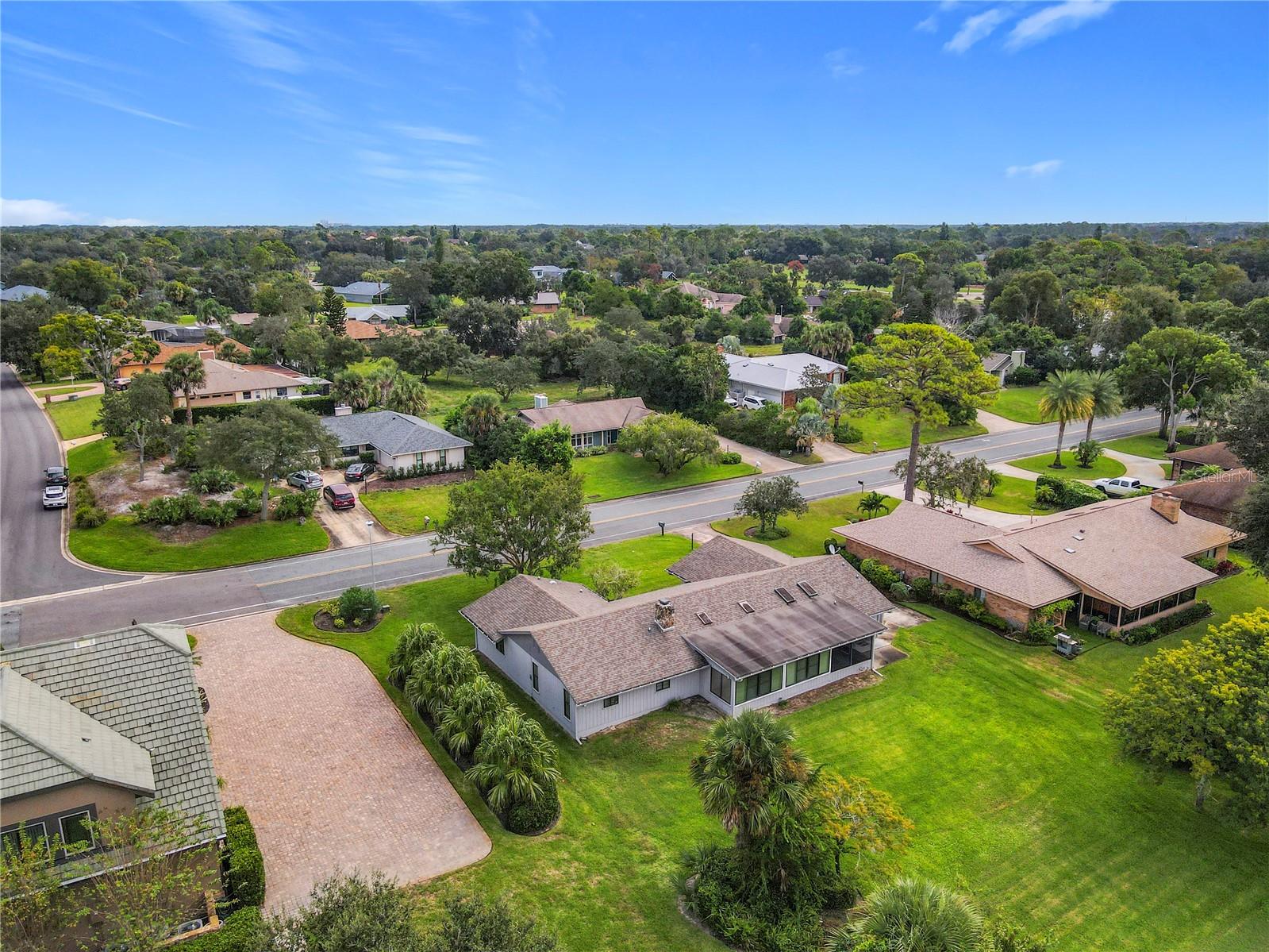 1066 Clubhouse Boulevard, FL