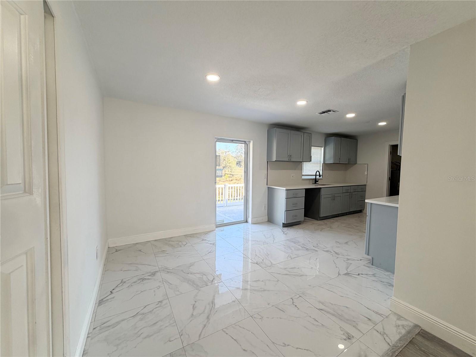 3207 Chariot Place, FL