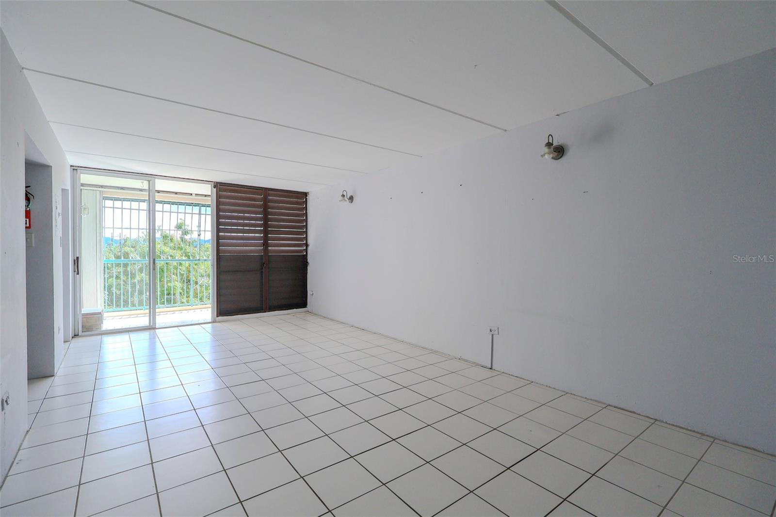 505 Condo. Torres De Carolina, PR