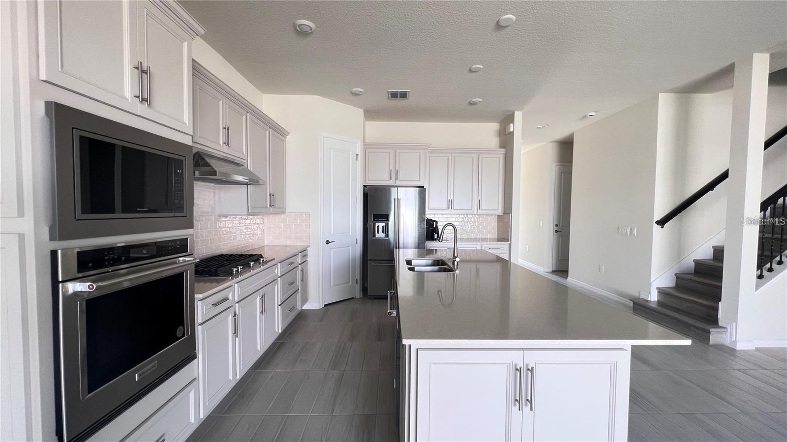 10331 Parkview Reserve Lane, FL