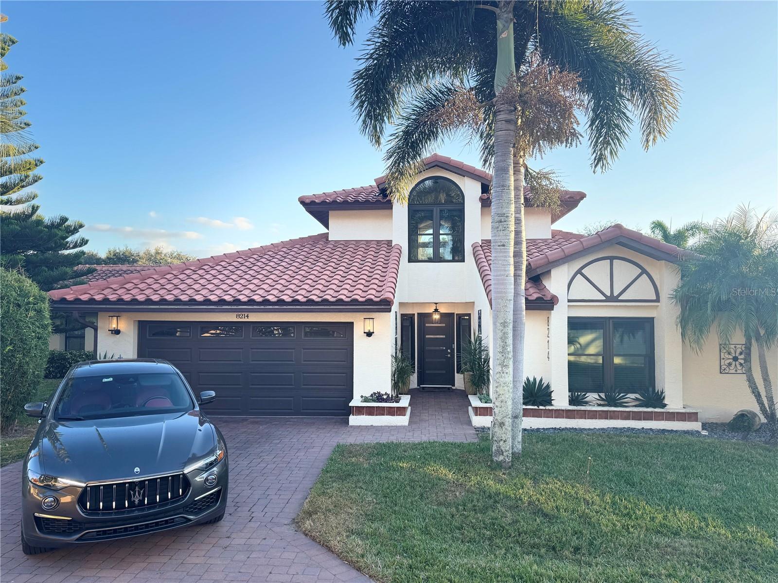 8214 Rolla Court, FL