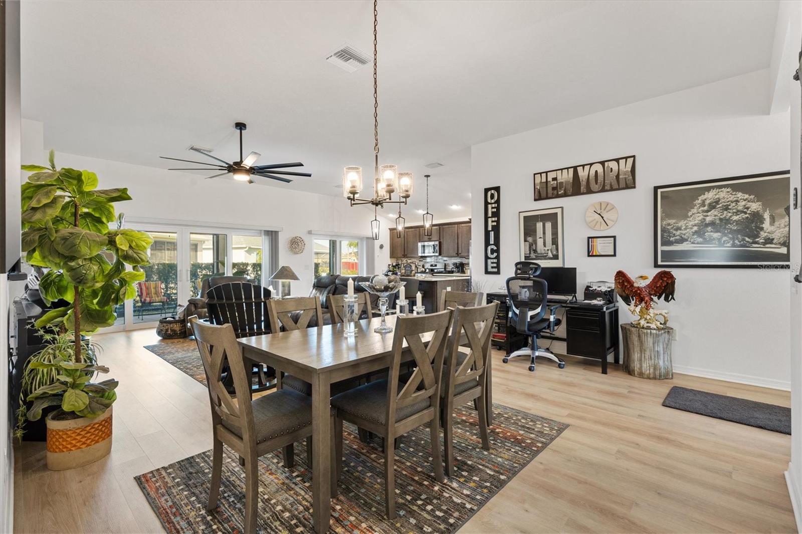 7004 Minchew Circle, FL