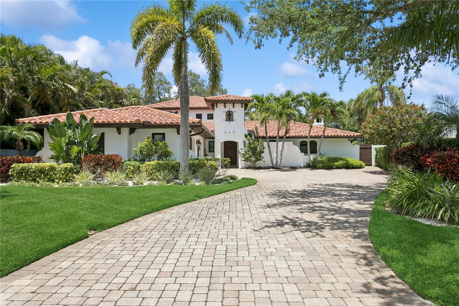 145 Bay Point Drive, FL