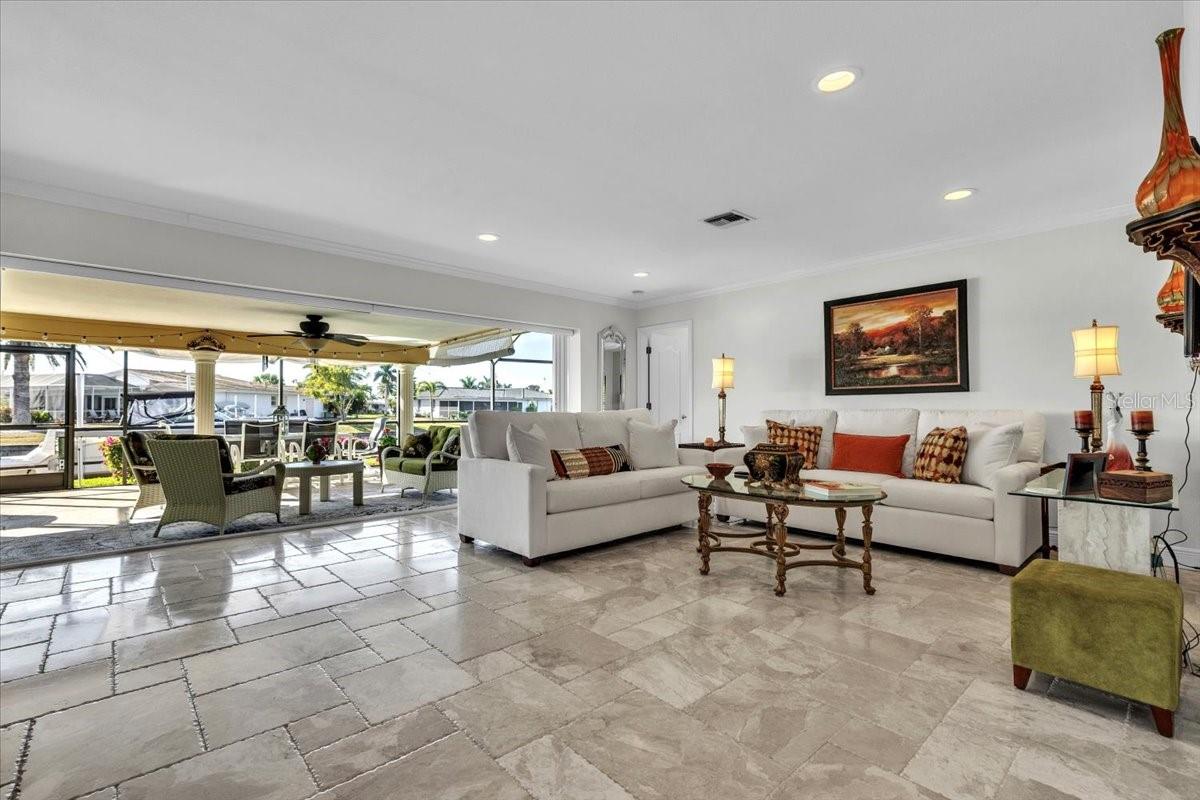 1109 Appian Drive, FL