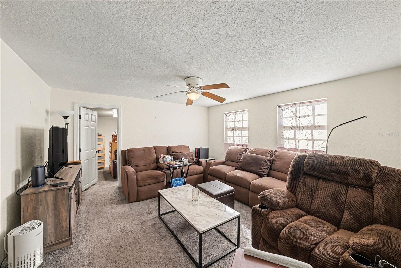 734 New Jersey Street, FL