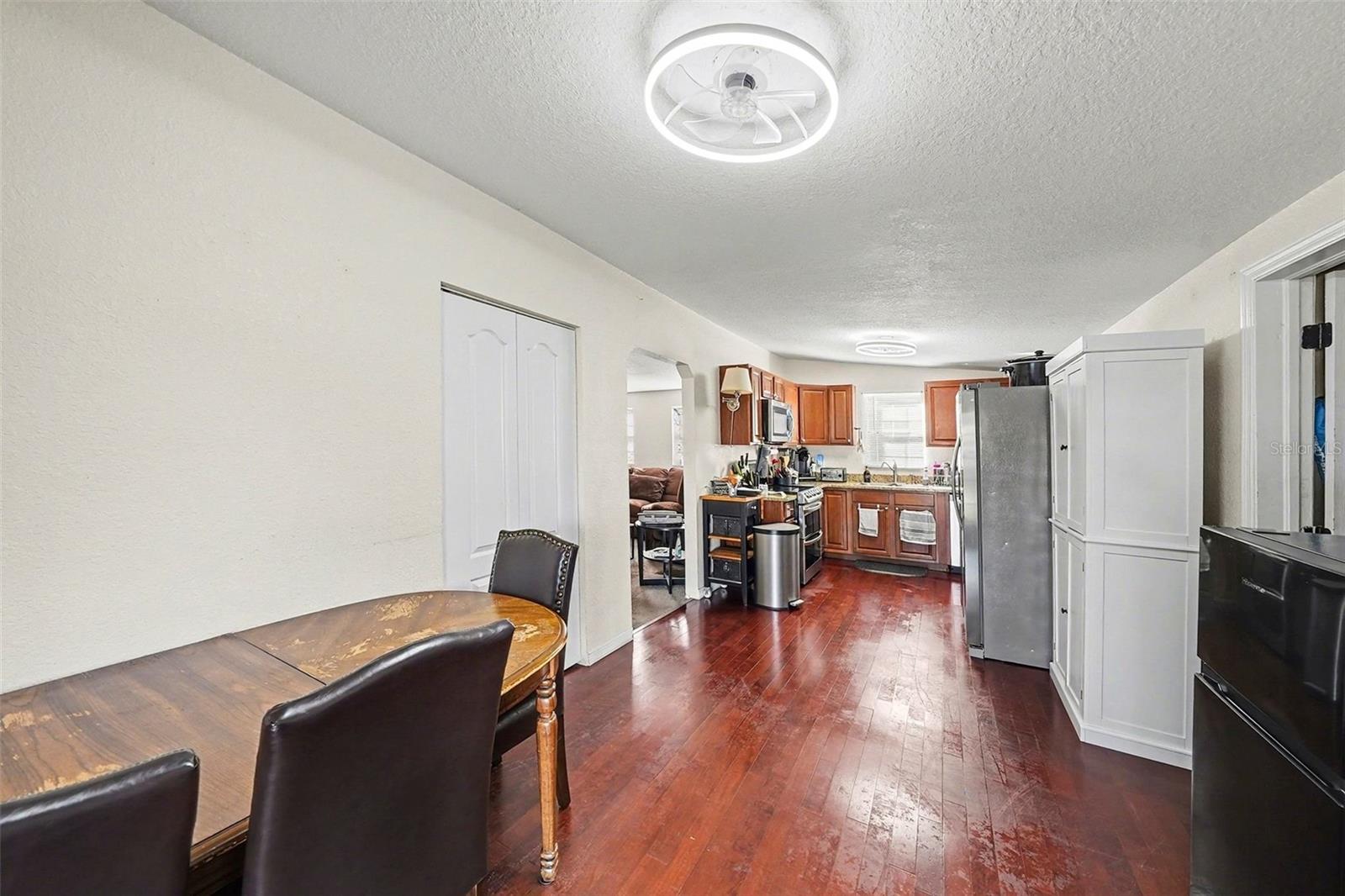 734 New Jersey Street, FL