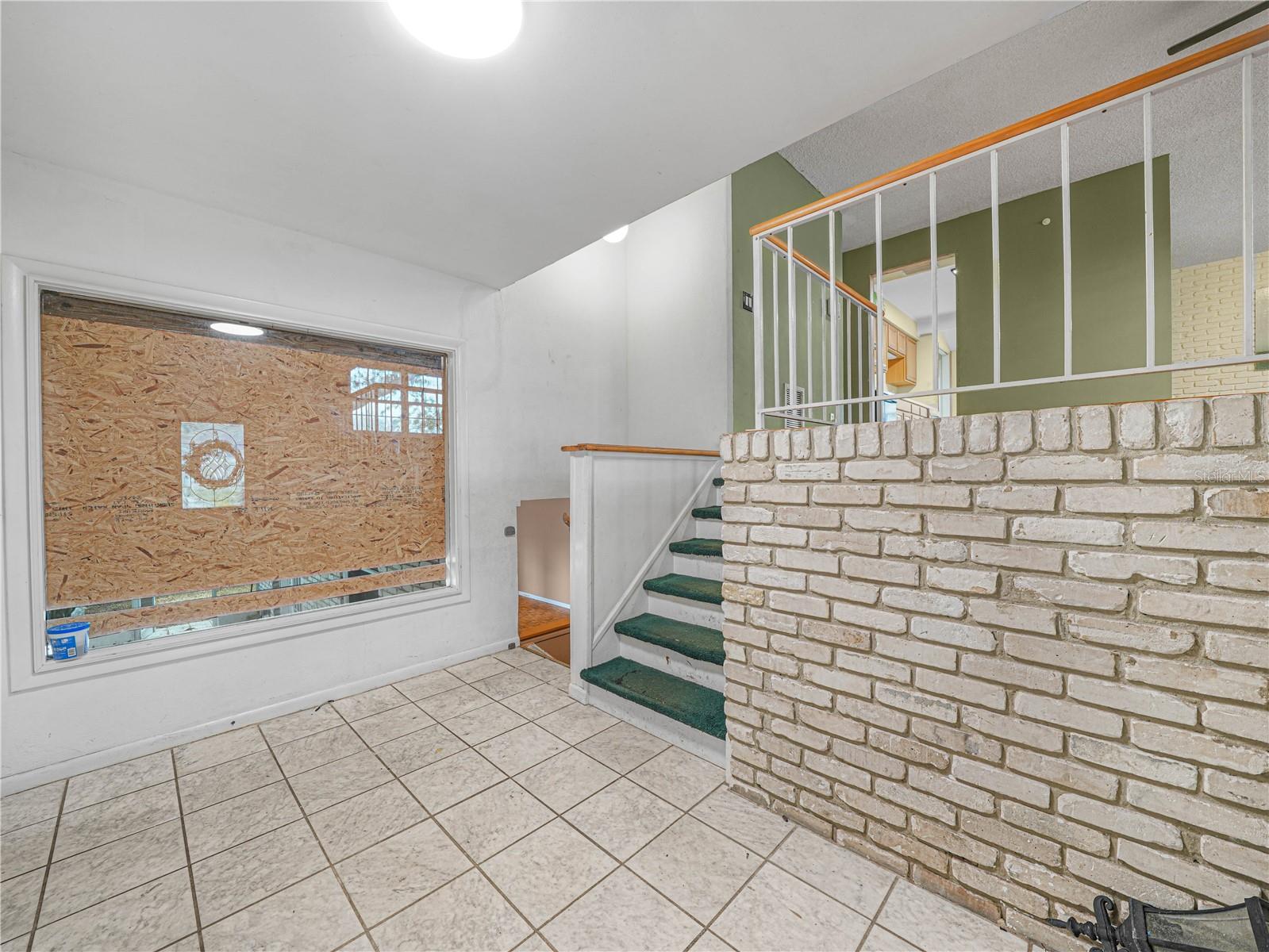 129 Lake Otis Road, FL