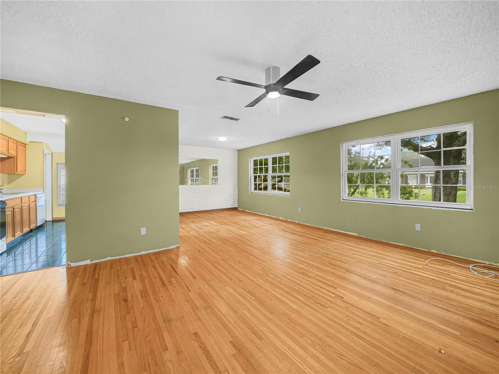 129 Lake Otis Road, FL