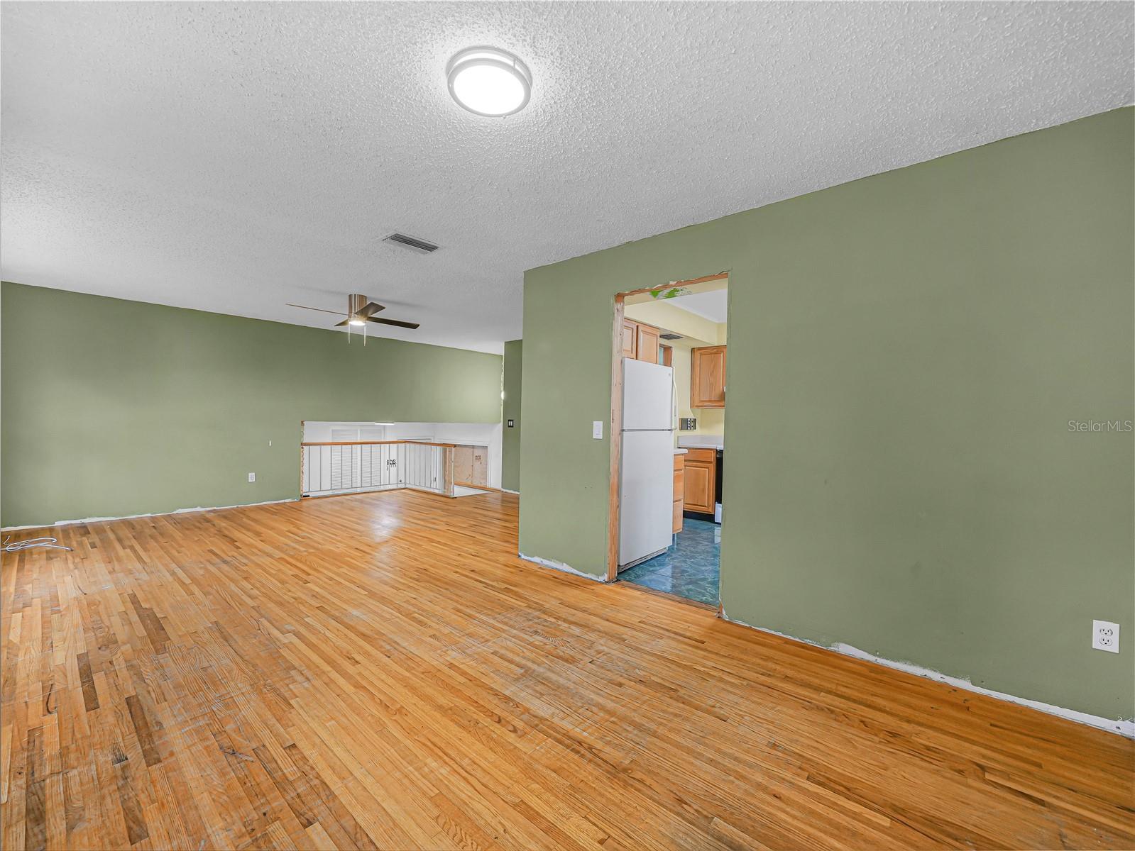 129 Lake Otis Road, FL