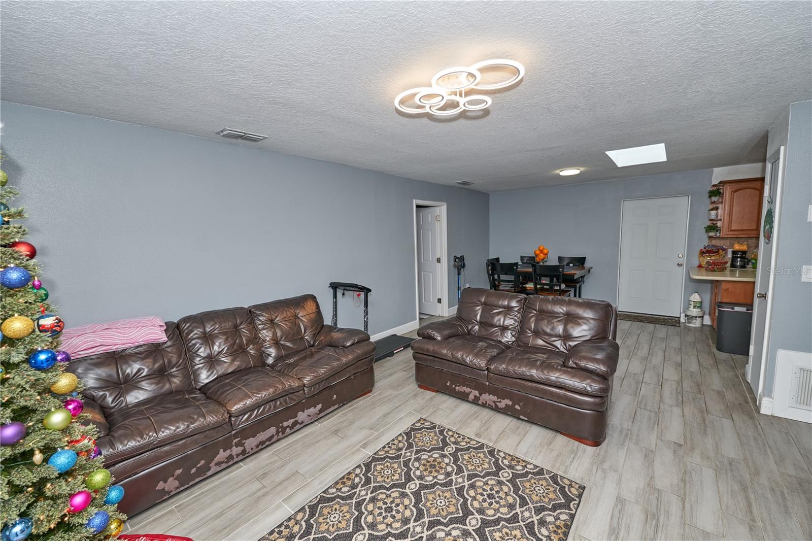 7520 Lois Marie Court, FL