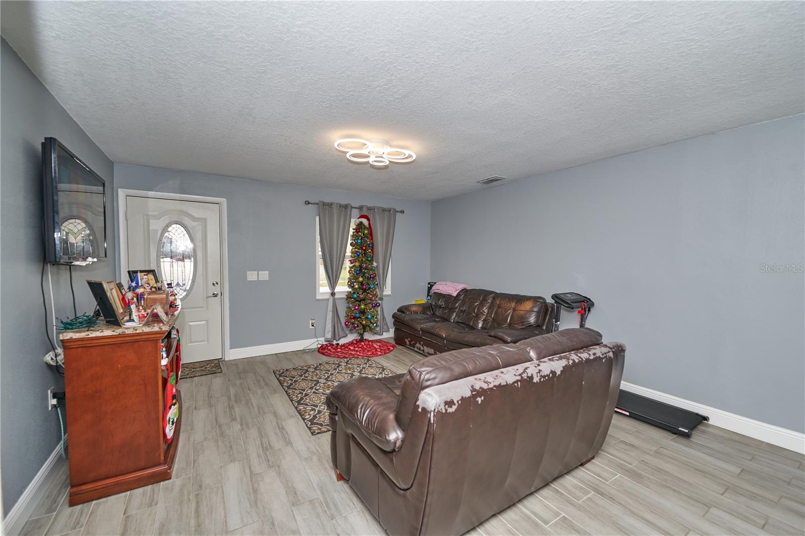 7520 Lois Marie Court, FL