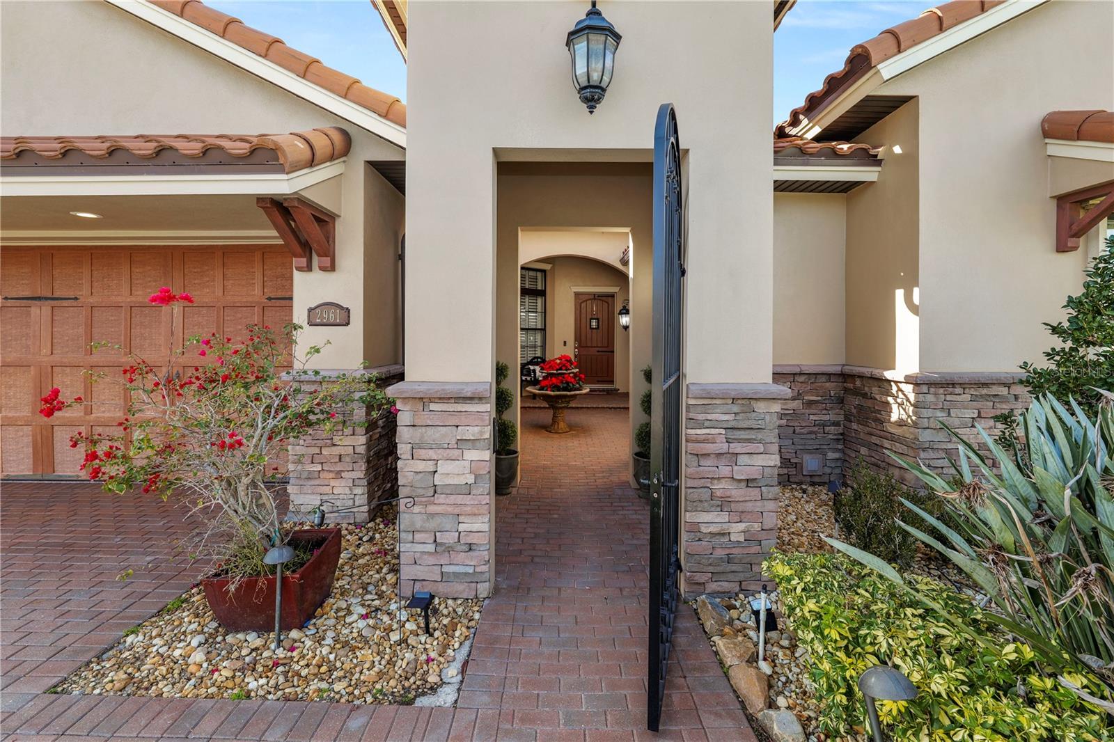 2961 Sanctuary Circle, FL