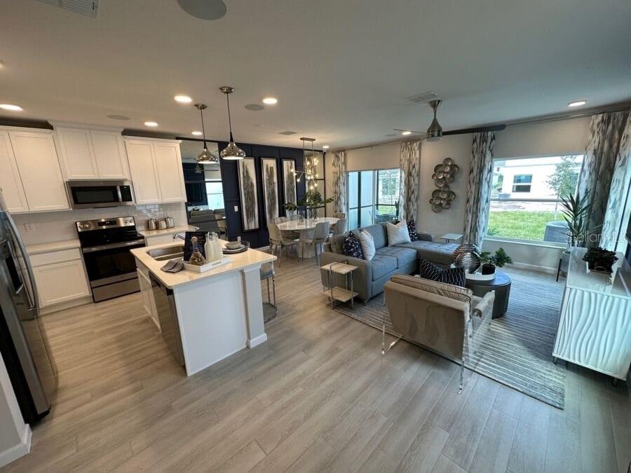 5037 Prairie Preserve Run, FL