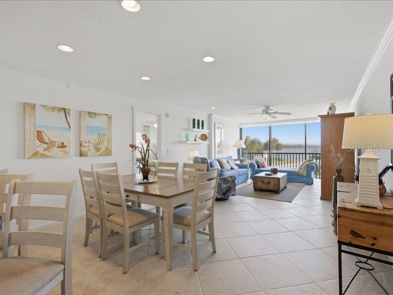8911 Midnight Pass Road, FL